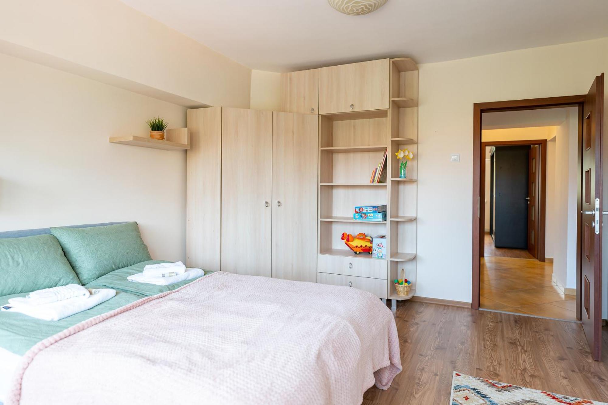 Metropolitan Wildscape View Apartment บราชอฟ ภายนอก รูปภาพ